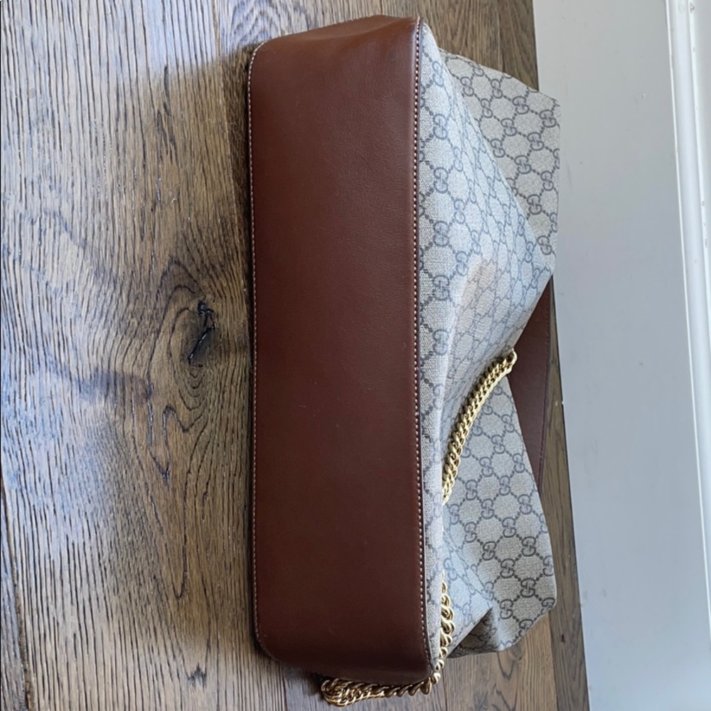 Gucci - Picture 2 of 4